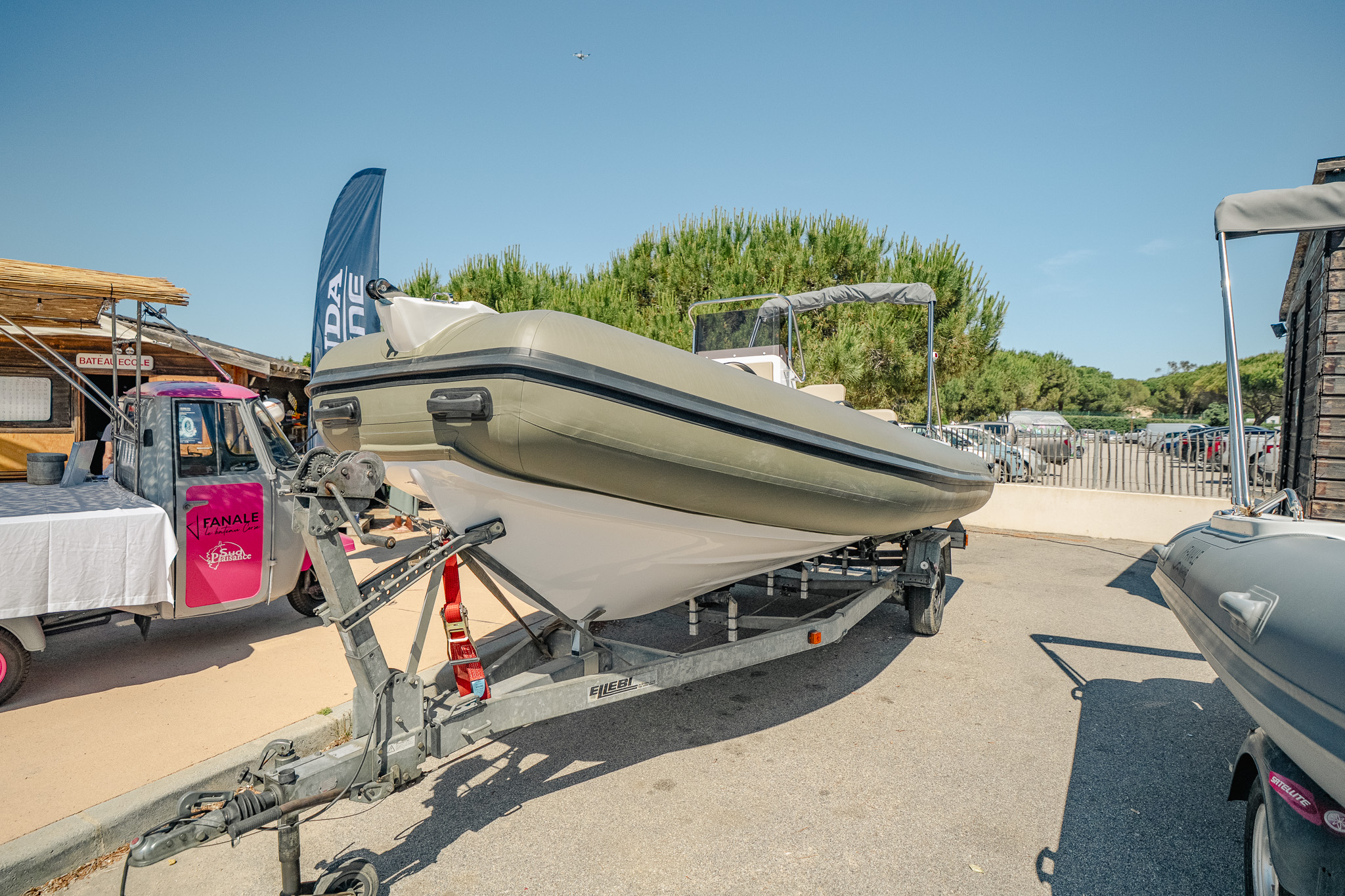 ACULA MARINA 570 - profil bâbord