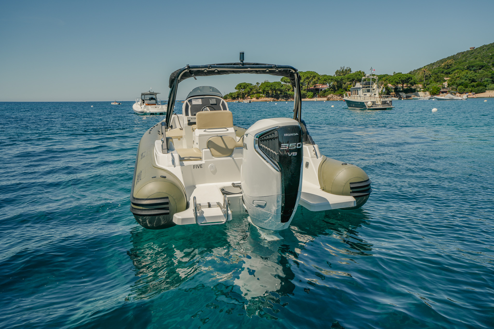 ALPANA 820 - arrière et motorisation